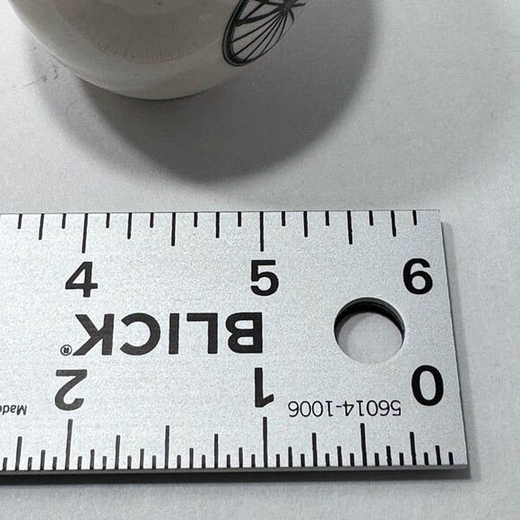 Antique Cars Salt & Pepper Shakers - Picture 6 of 8